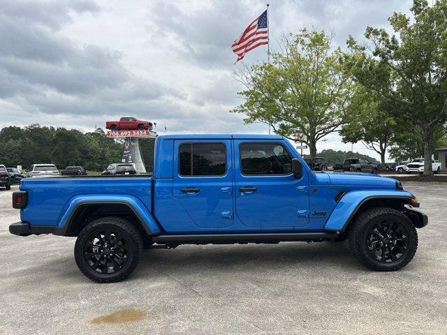 new 2025 Jeep Gladiator car