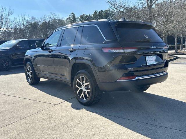 new 2025 Jeep Grand Cherokee car, priced at $41,160