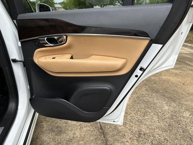 used 2019 Volvo XC90 car, priced at $22,497