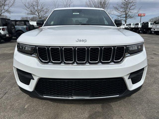 new 2025 Jeep Grand Cherokee car, priced at $36,375