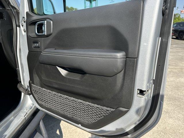 used 2022 Jeep Wrangler Unlimited car, priced at $41,997