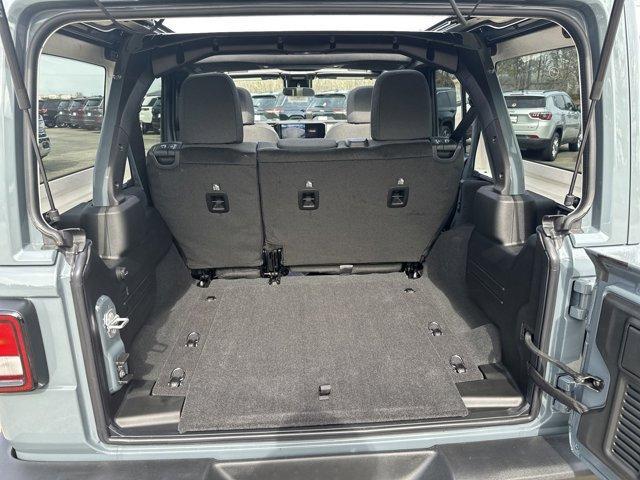 new 2025 Jeep Wrangler car