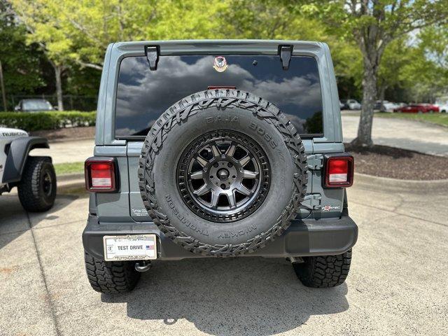 new 2025 Jeep Wrangler car