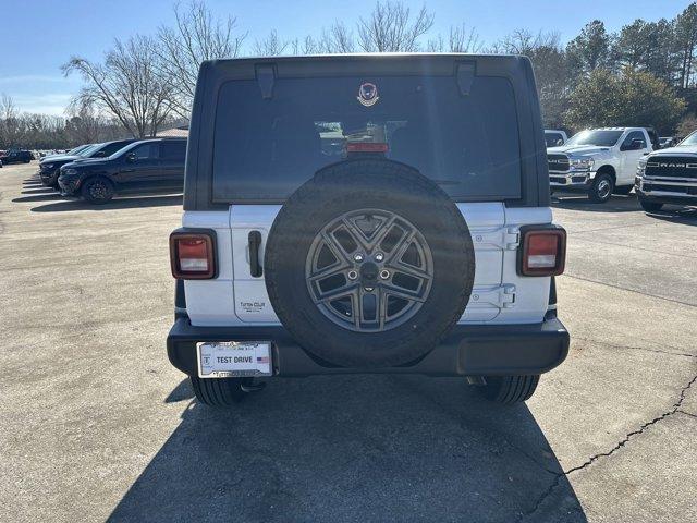 new 2025 Jeep Wrangler car, priced at $45,455