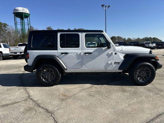 new 2025 Jeep Wrangler car, priced at $45,455