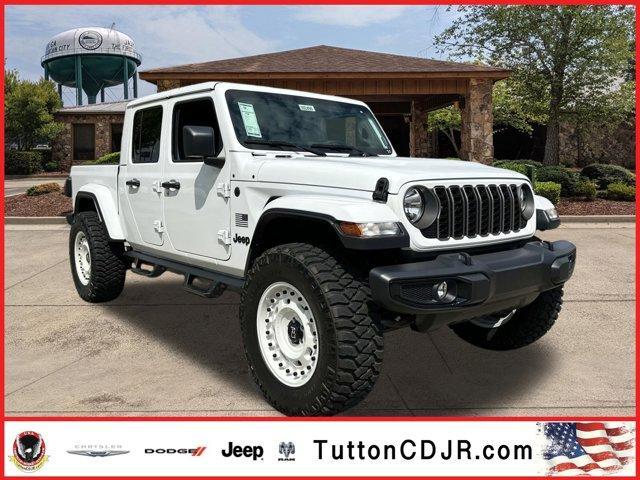 new 2025 Jeep Gladiator car, priced at $39,185