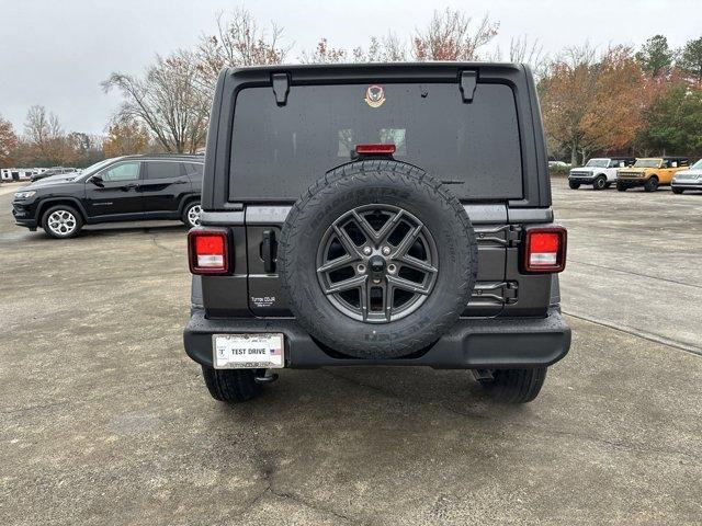 new 2025 Jeep Wrangler car, priced at $37,851