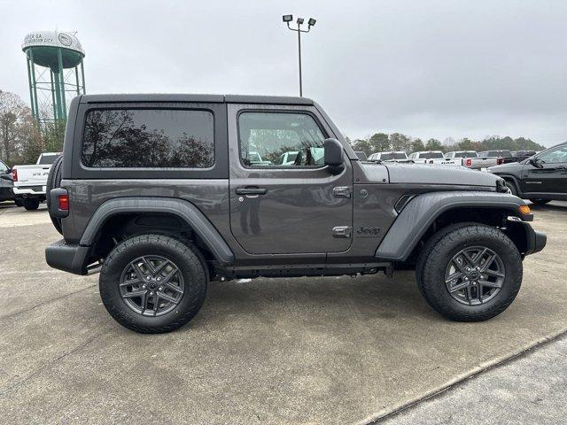 new 2025 Jeep Wrangler car, priced at $37,851