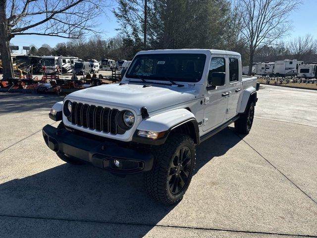 new 2025 Jeep Gladiator car, priced at $39,985