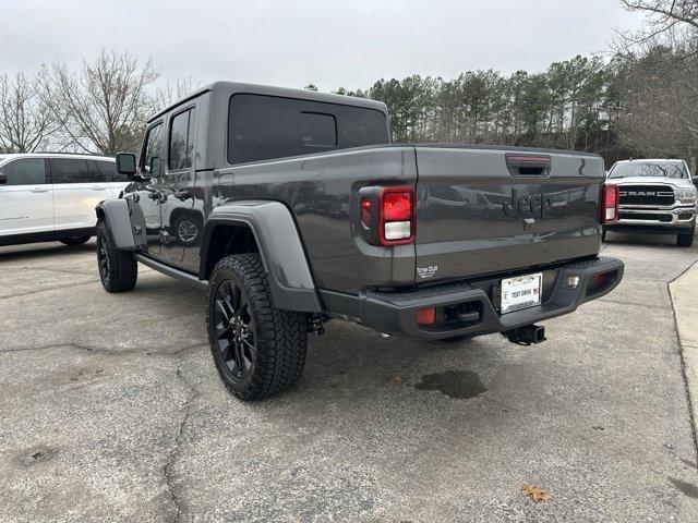 new 2025 Jeep Gladiator car, priced at $40,380