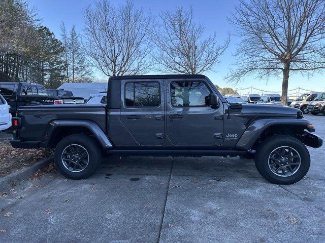 used 2023 Jeep Gladiator car, priced at $31,497