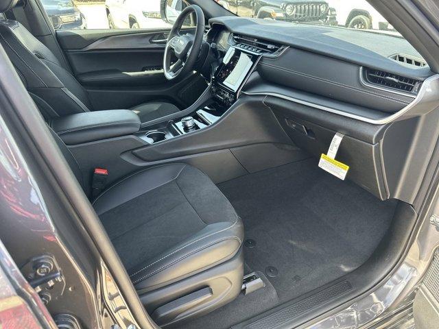 new 2025 Jeep Grand Cherokee L car, priced at $43,280