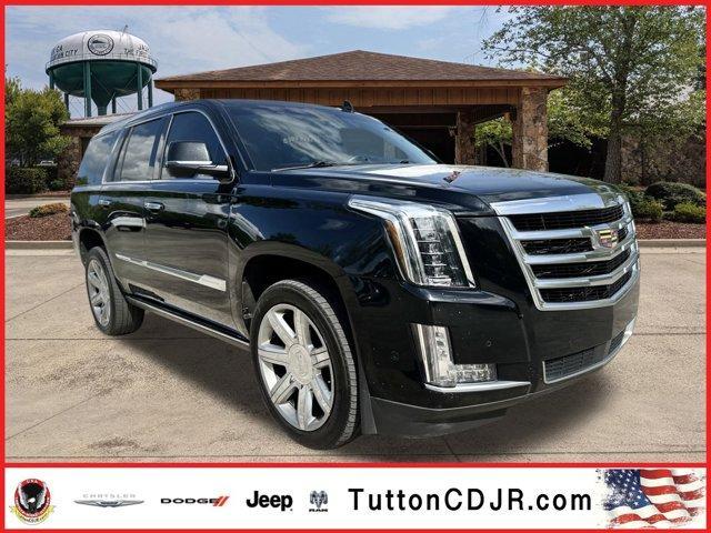 used 2017 Cadillac Escalade car, priced at $25,497
