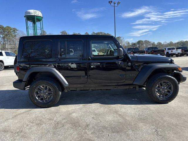 new 2025 Jeep Wrangler car, priced at $48,450