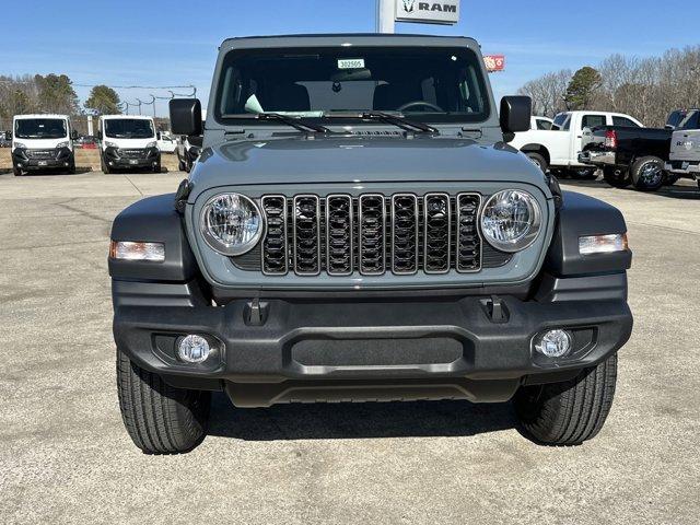 new 2025 Jeep Wrangler car, priced at $41,450