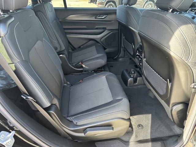 new 2025 Jeep Grand Cherokee L car, priced at $39,675