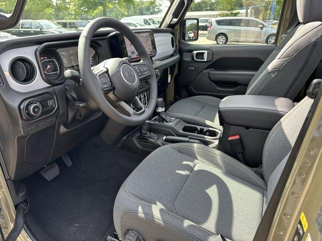 new 2025 Jeep Wrangler car, priced at $55,465