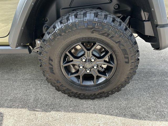 new 2025 Jeep Wrangler car, priced at $55,465