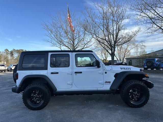 new 2025 Jeep Wrangler car