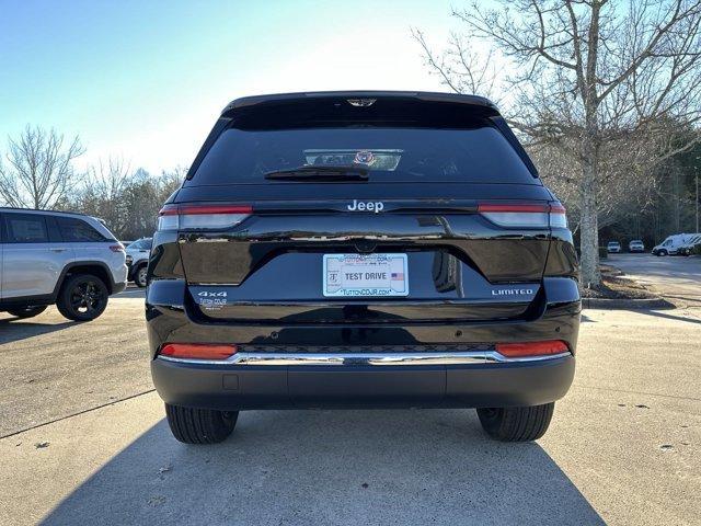 new 2025 Jeep Grand Cherokee car, priced at $45,785