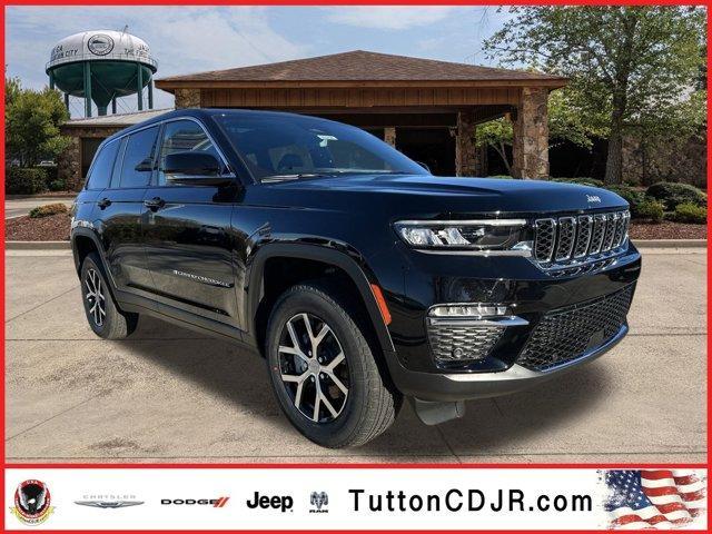 new 2025 Jeep Grand Cherokee car, priced at $45,785