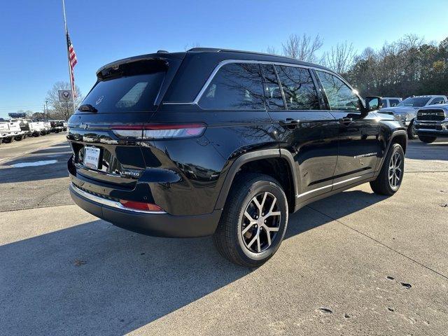 new 2025 Jeep Grand Cherokee car, priced at $45,785