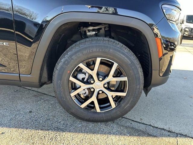 new 2025 Jeep Grand Cherokee car, priced at $45,785