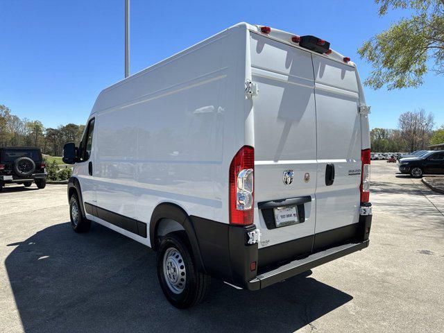 new 2024 Ram ProMaster 2500 car, priced at $46,908