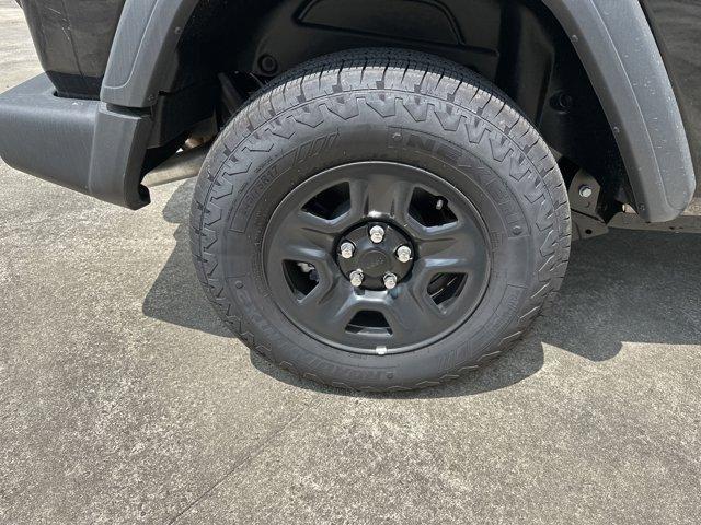 new 2025 Jeep Wrangler car, priced at $35,850