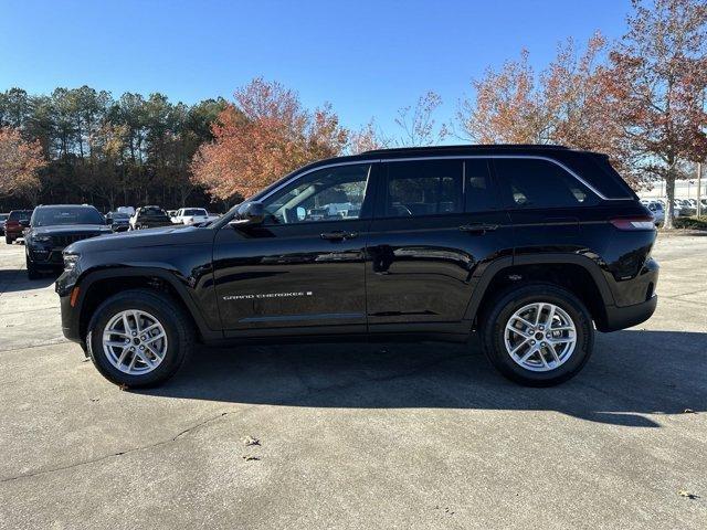 new 2025 Jeep Grand Cherokee car, priced at $36,275