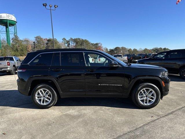 new 2025 Jeep Grand Cherokee car, priced at $36,275