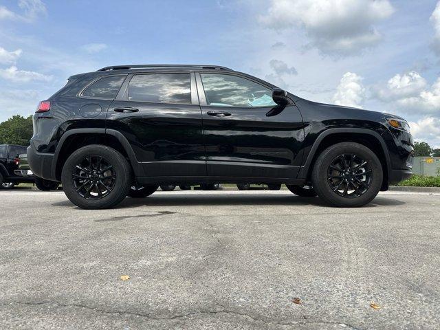 used 2023 Jeep Cherokee car, priced at $27,991