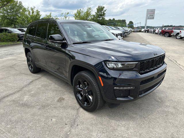 new 2024 Jeep Grand Cherokee L car, priced at $49,060