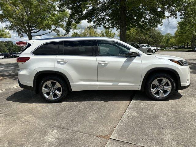 used 2017 Toyota Highlander car, priced at $27,497