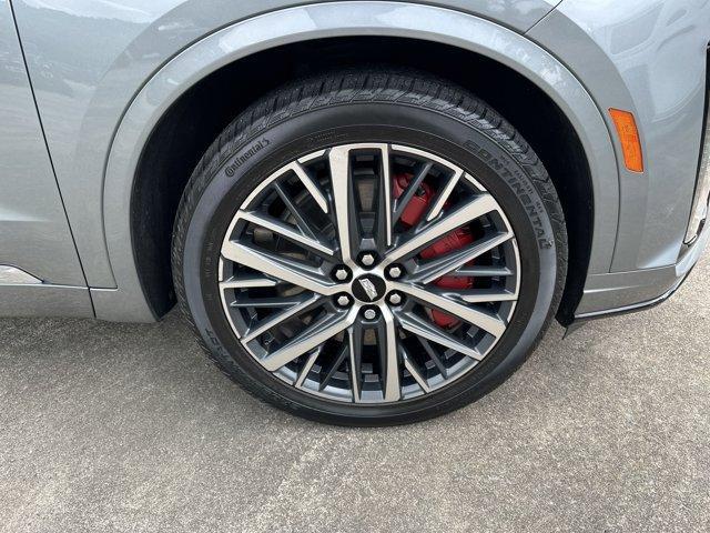 used 2023 Cadillac XT6 car, priced at $44,997