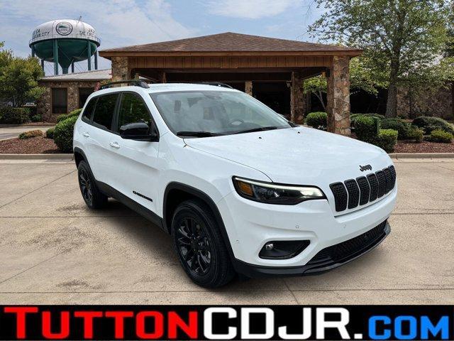 used 2023 Jeep Cherokee car, priced at $26,991