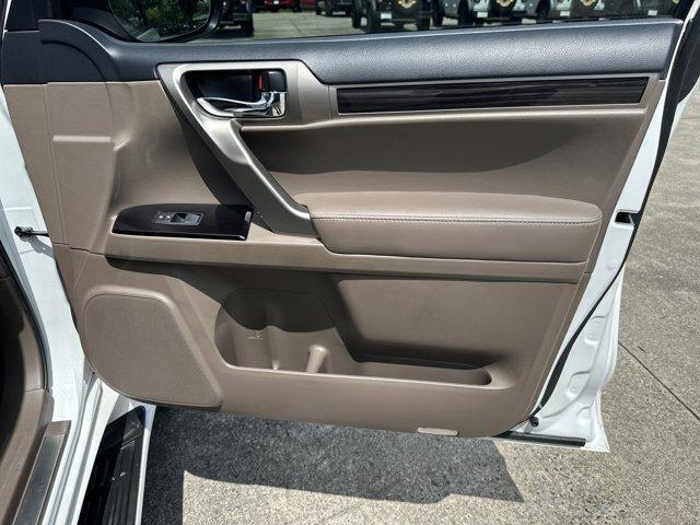 used 2019 Lexus GX 460 car, priced at $34,897