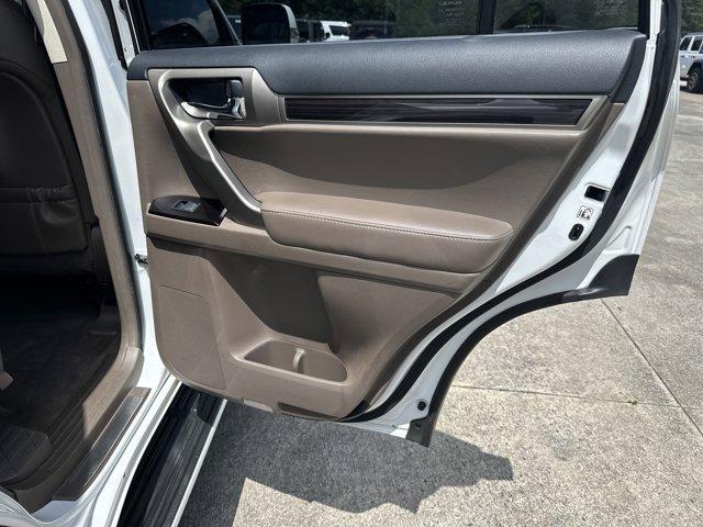 used 2019 Lexus GX 460 car, priced at $34,897
