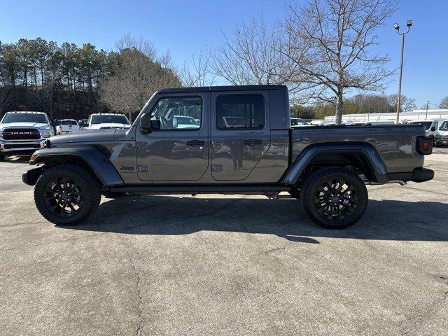 new 2025 Jeep Gladiator car, priced at $43,680