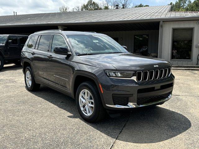 new 2024 Jeep Grand Cherokee L car, priced at $39,675