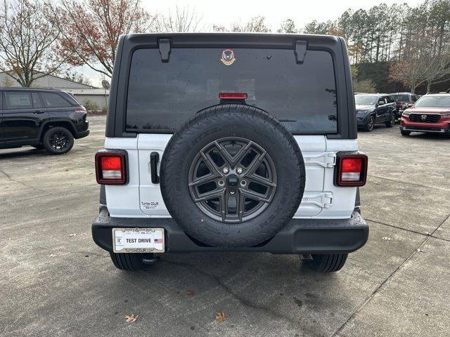 new 2025 Jeep Wrangler car, priced at $36,755