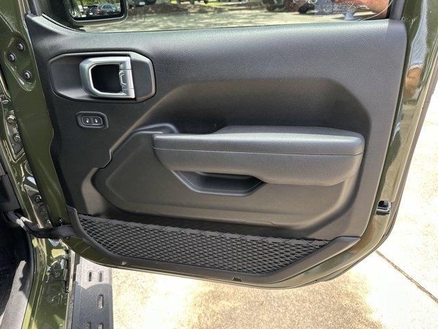 used 2024 Jeep Gladiator car, priced at $36,997