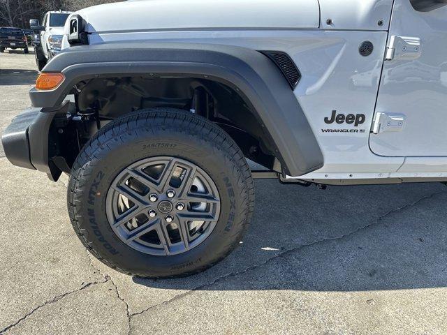 new 2025 Jeep Wrangler car, priced at $47,655