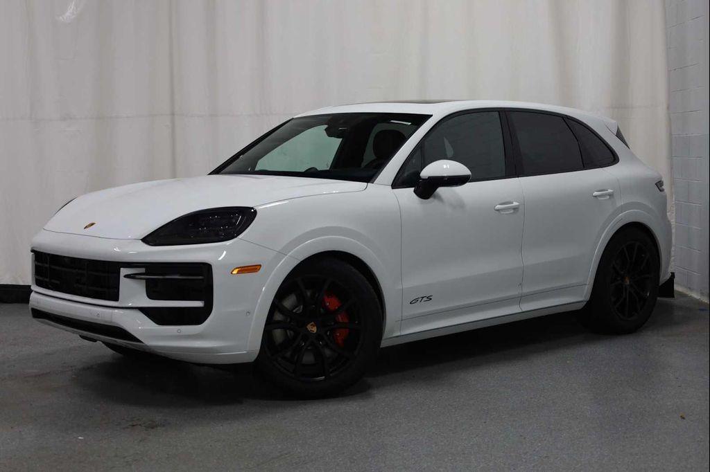 new 2025 Porsche Cayenne car, priced at $160,595