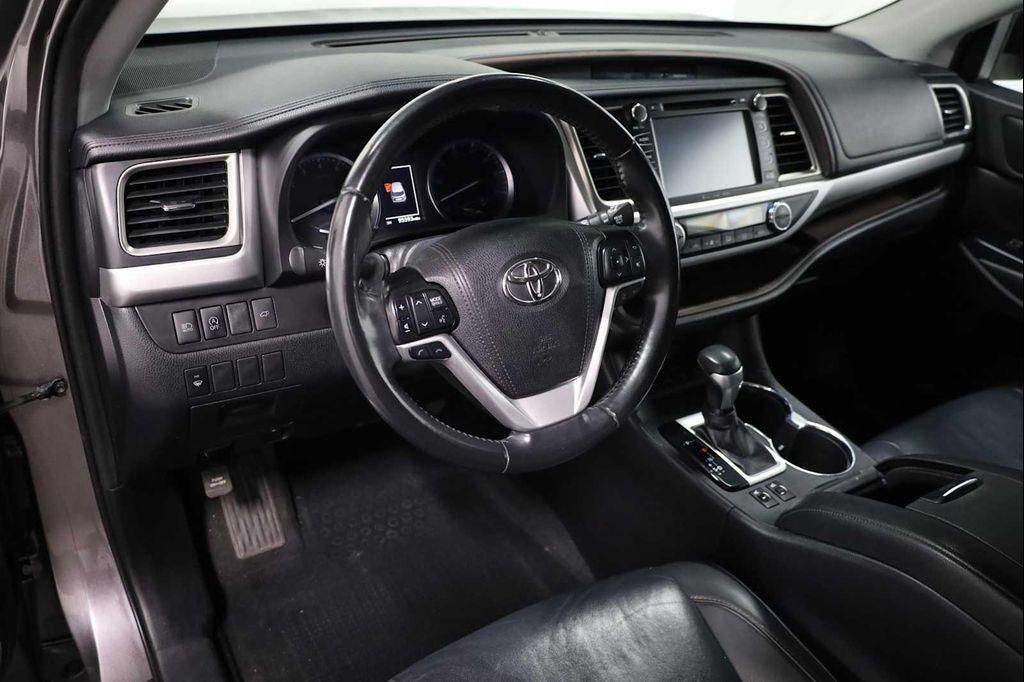 used 2019 Toyota Highlander car, priced at $24,995