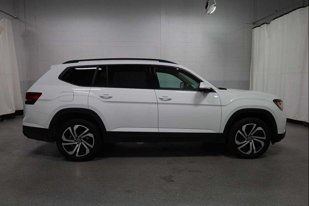 used 2021 Volkswagen Atlas car, priced at $30,550