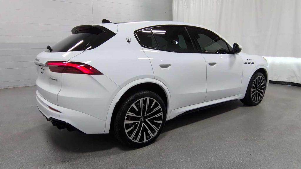 used 2023 Maserati Grecale car, priced at $46,599