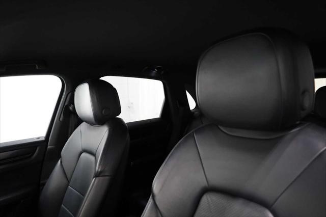 used 2019 Porsche Cayenne car