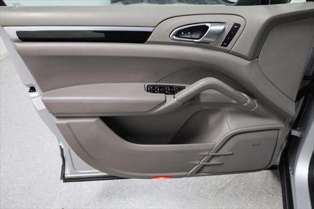 used 2012 Porsche Cayenne car
