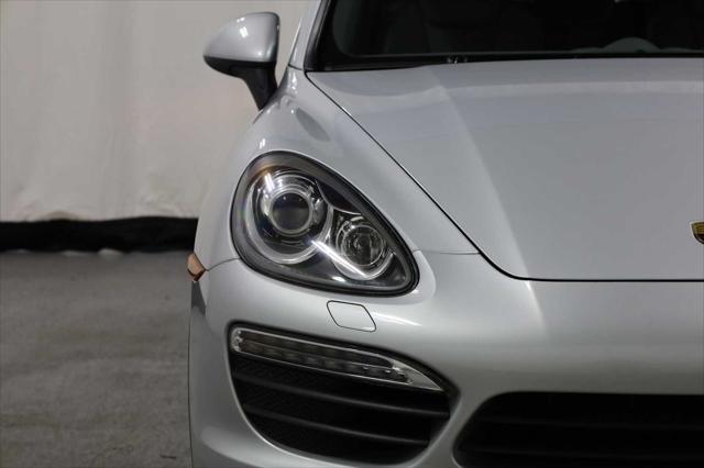 used 2012 Porsche Cayenne car